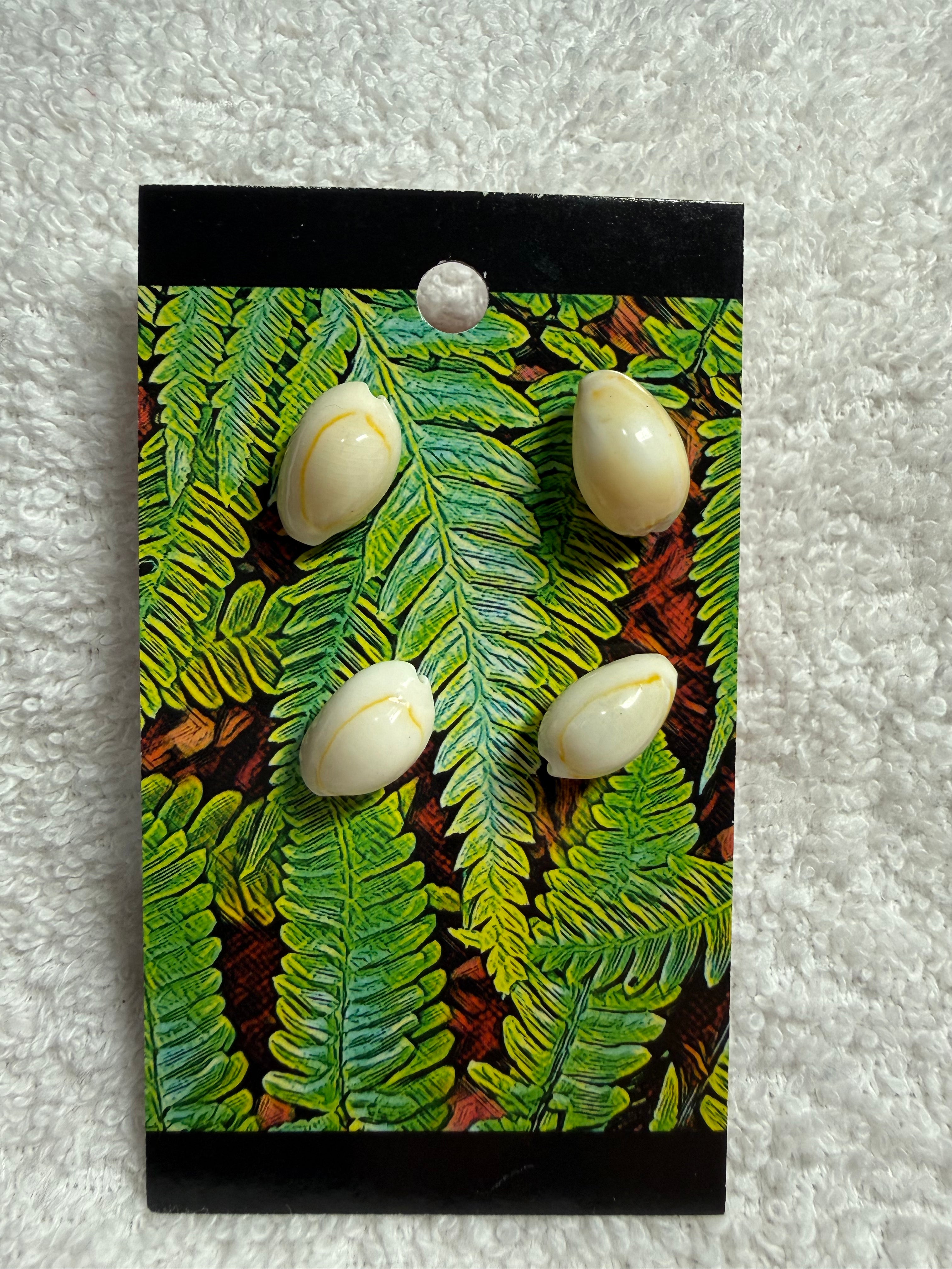 PE 48: Antique shell earrings