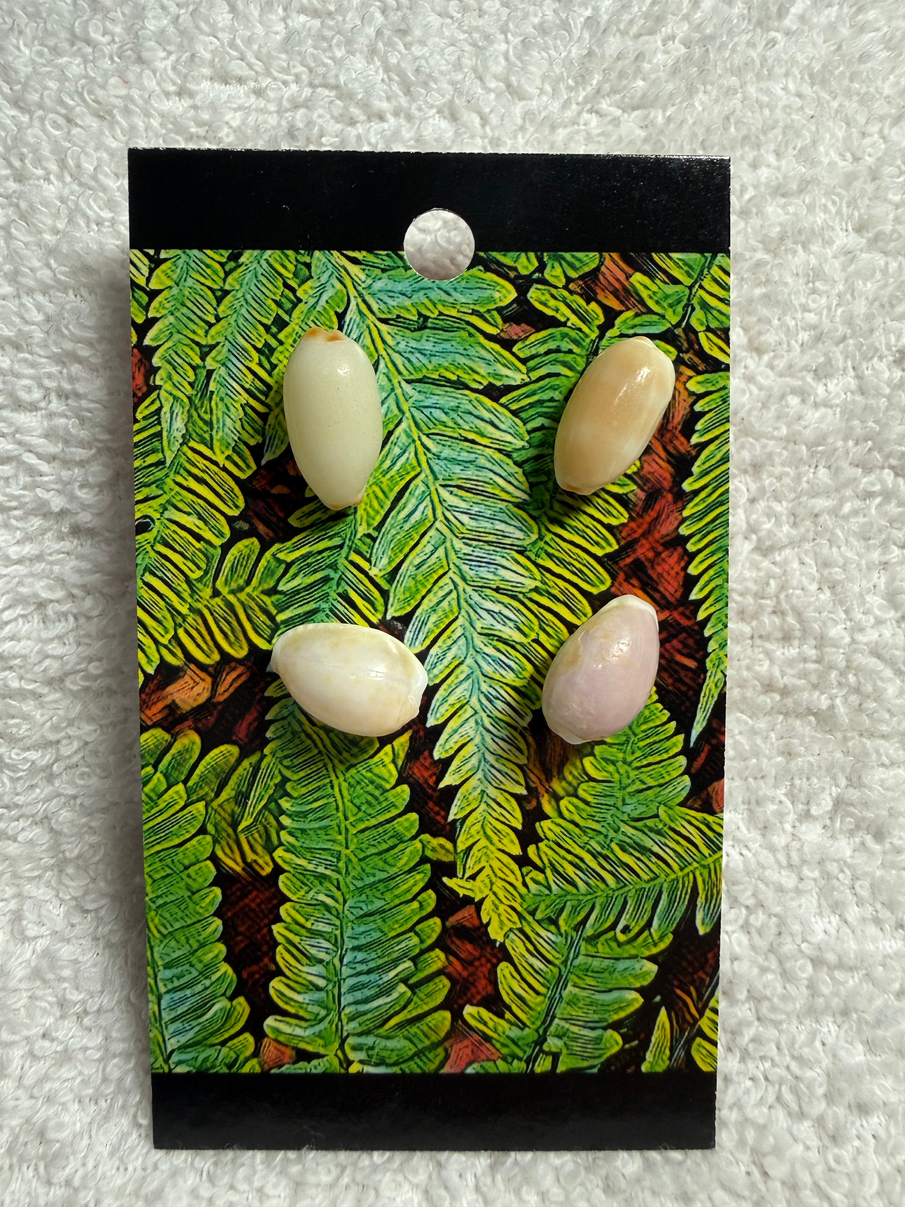 PE 49: Antique shell earrings