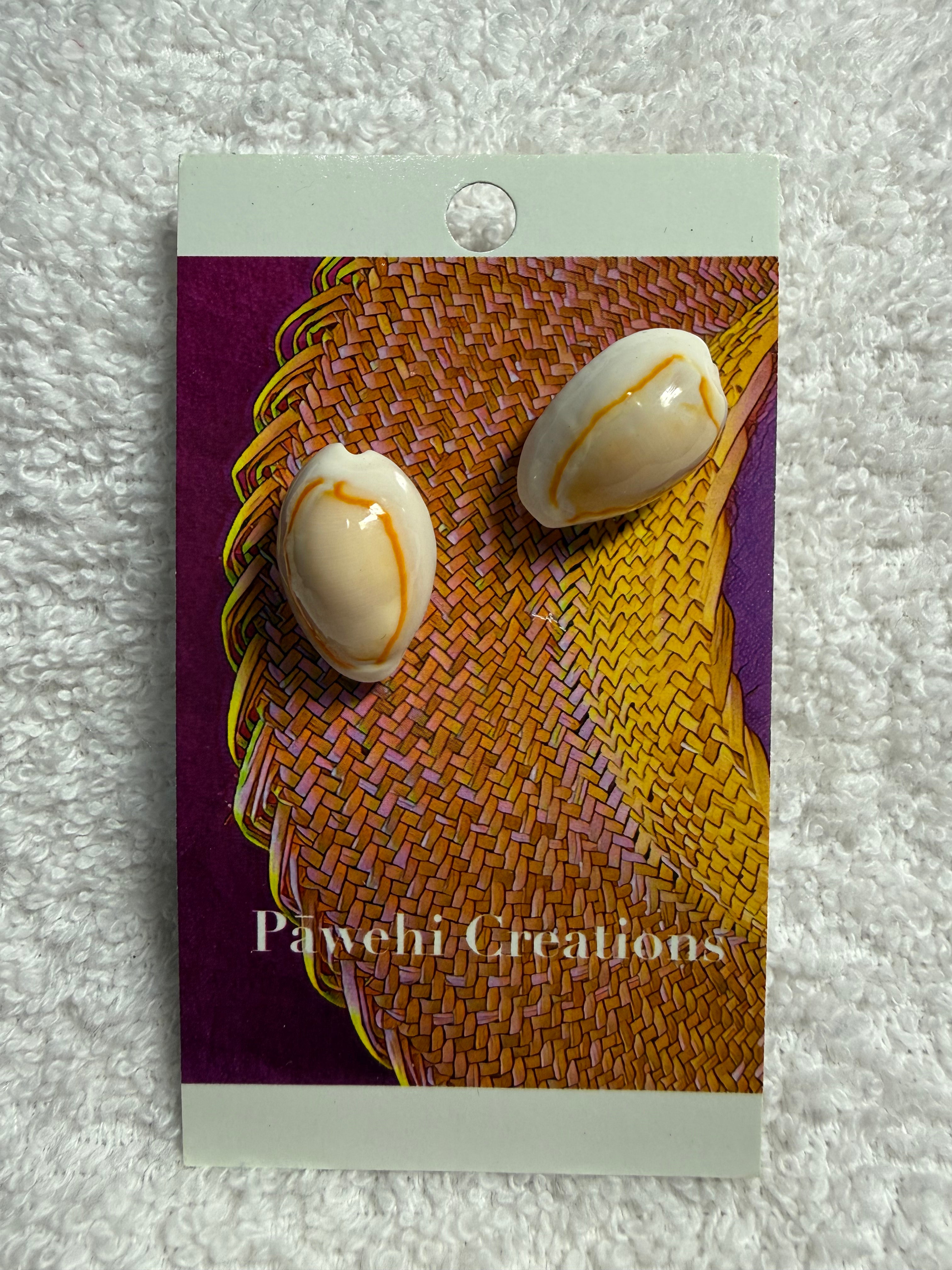 PE 47: Antique shell earrings