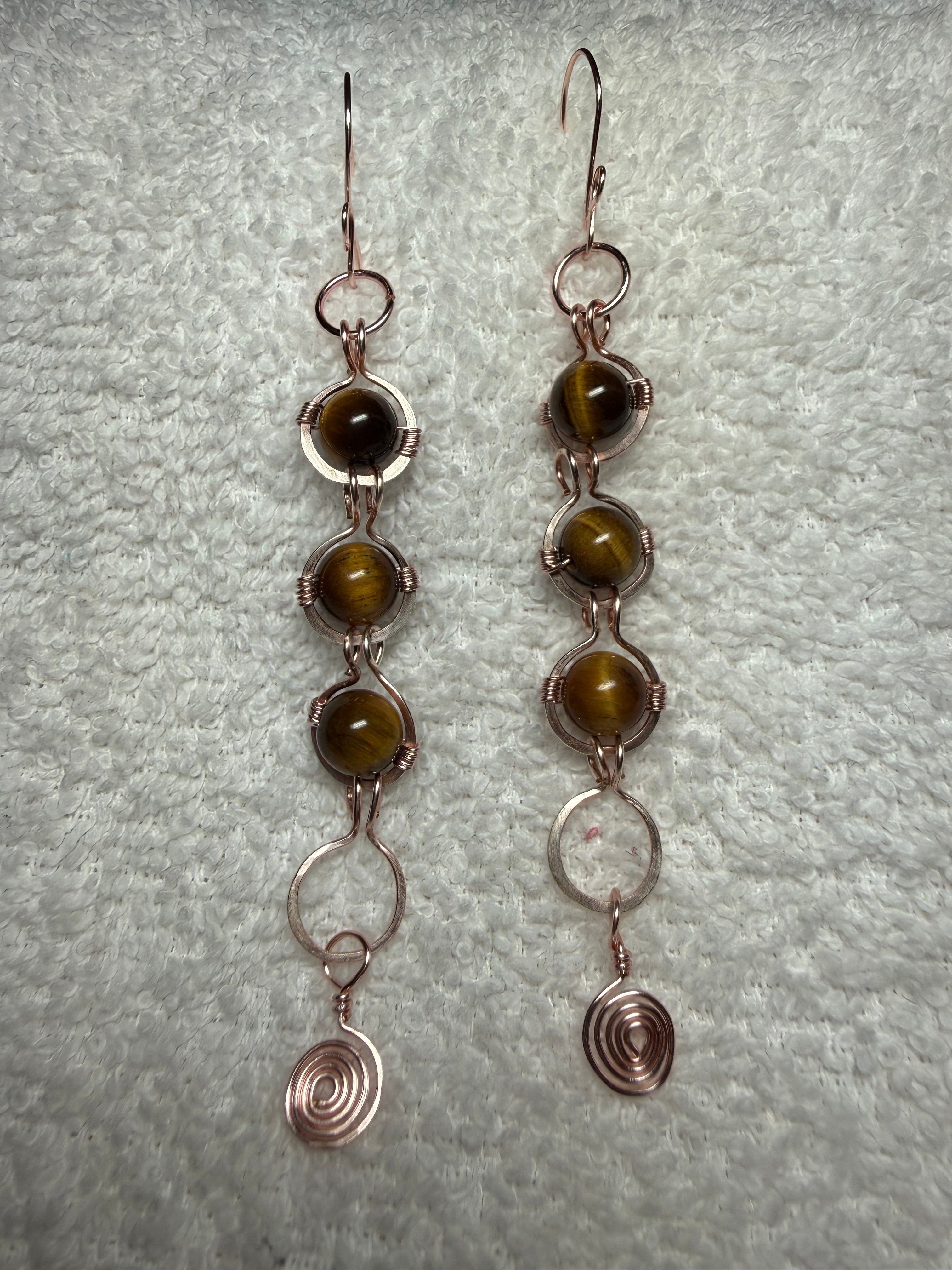 PPIKO 38: Gemstones with wirework earrings