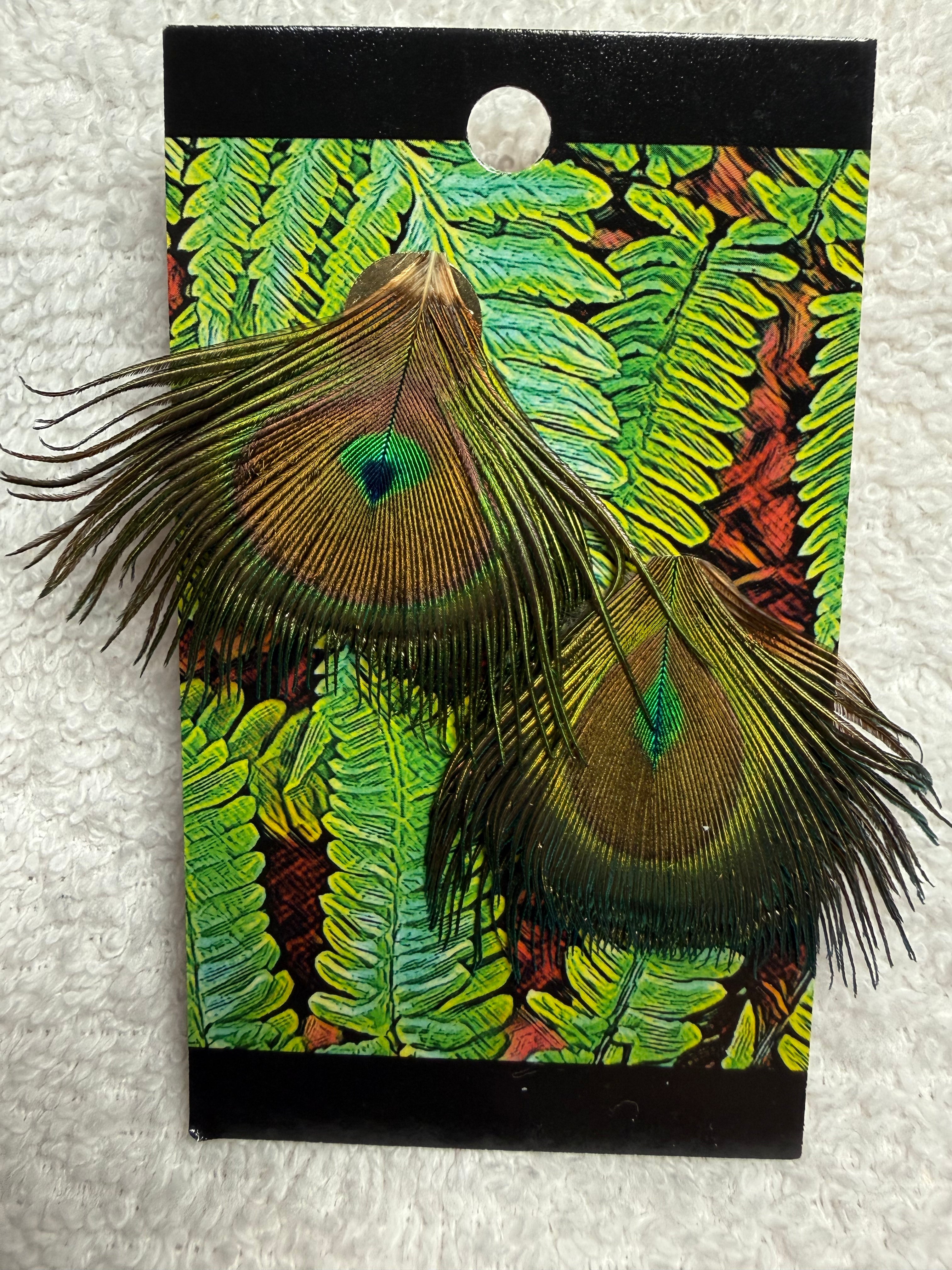 HC 05: Feather earring studs
