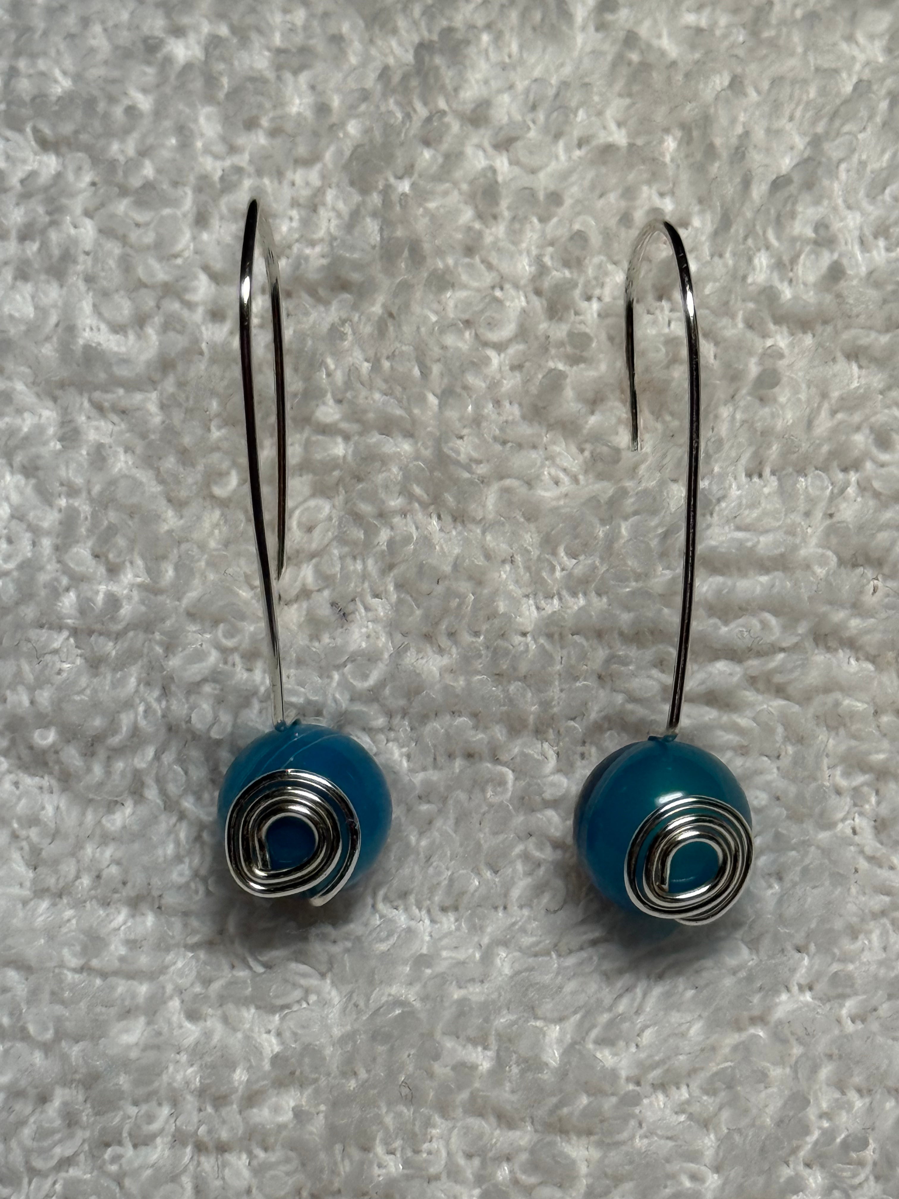 Piko 12: Gemstone wirework earrings