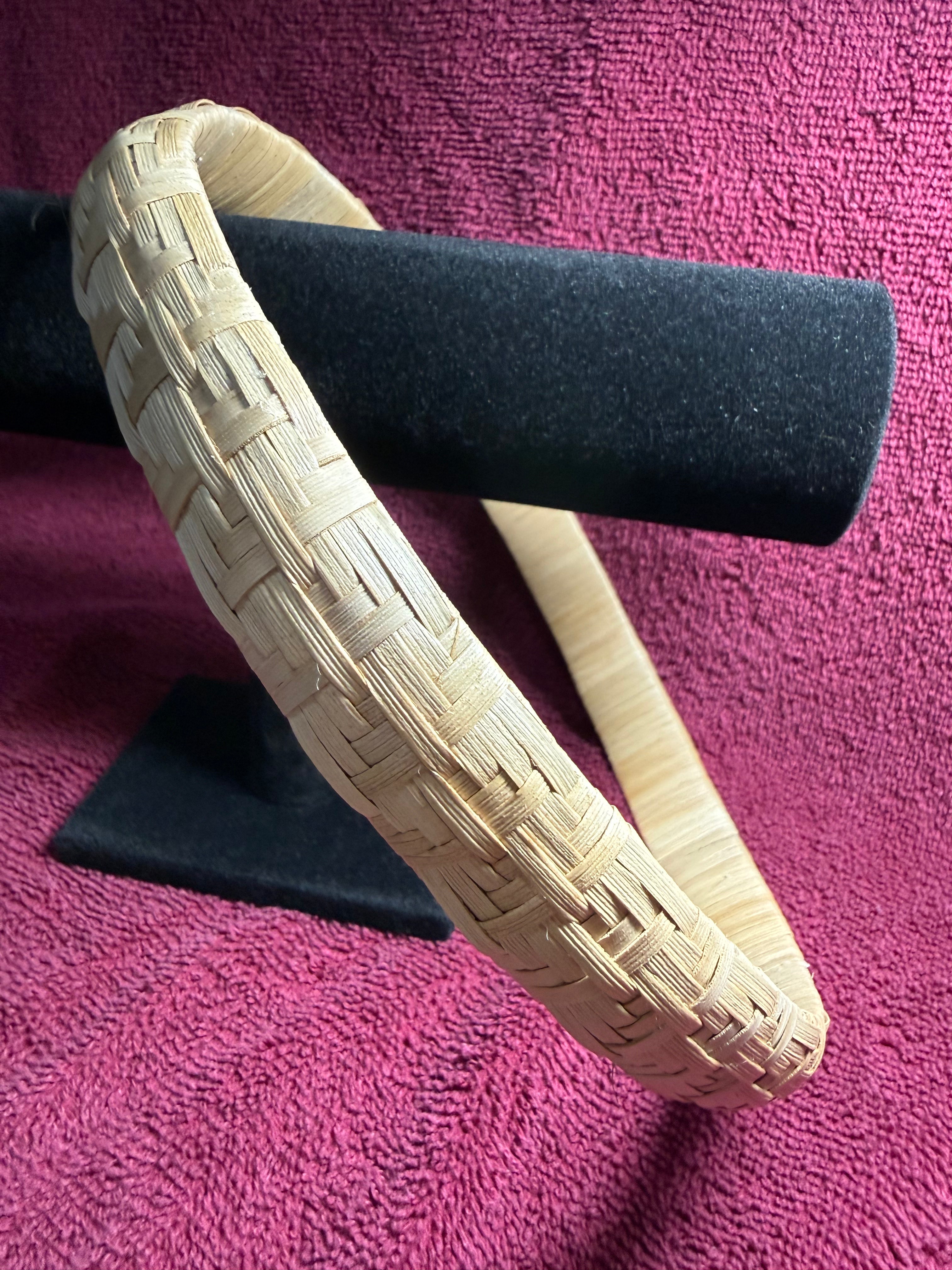 HB 03: Raufara barrel hat band