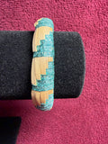 APO 0059: Raufara and ribbon barrel bracelet