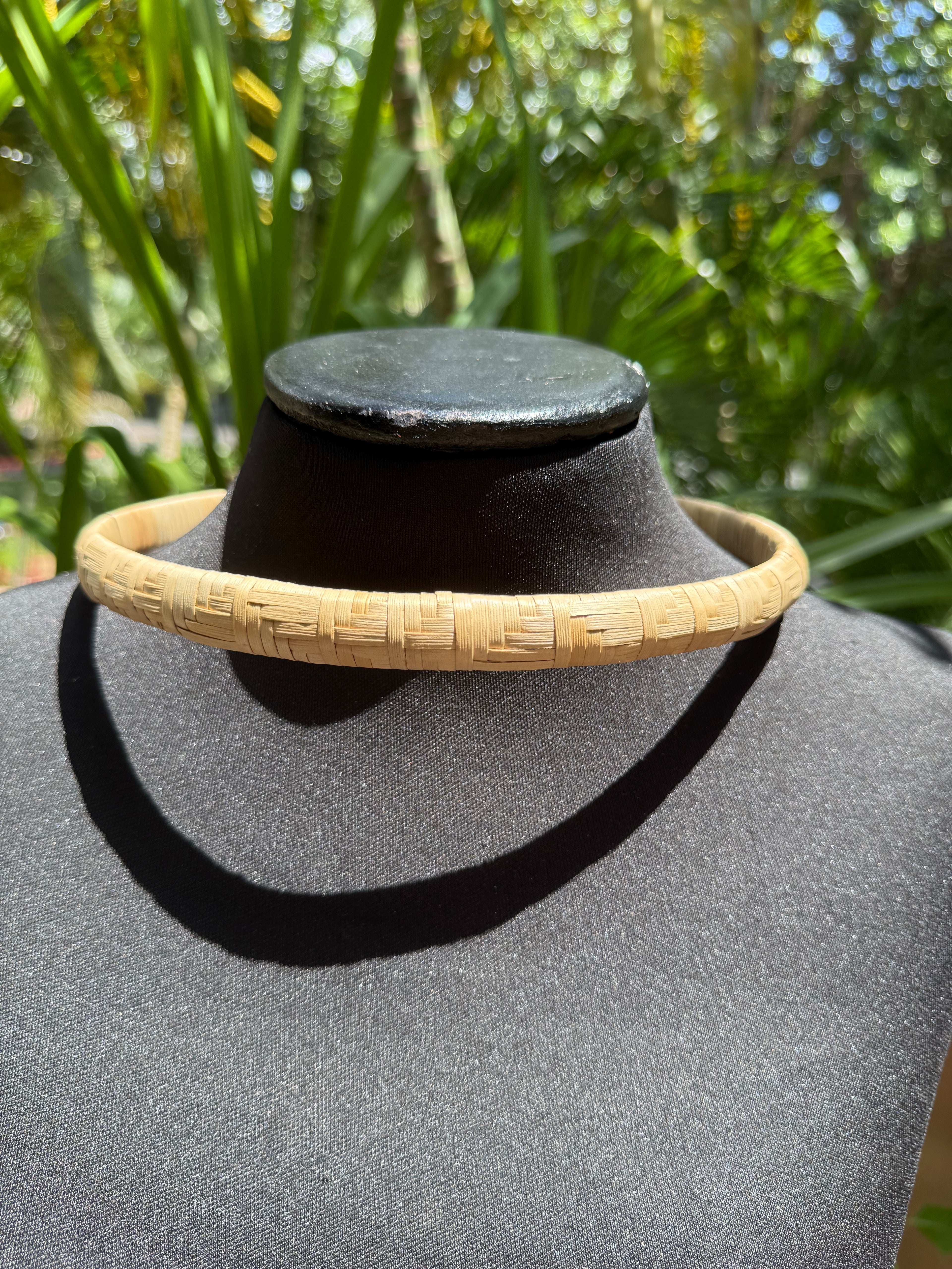 HB 09: Raufara hatband