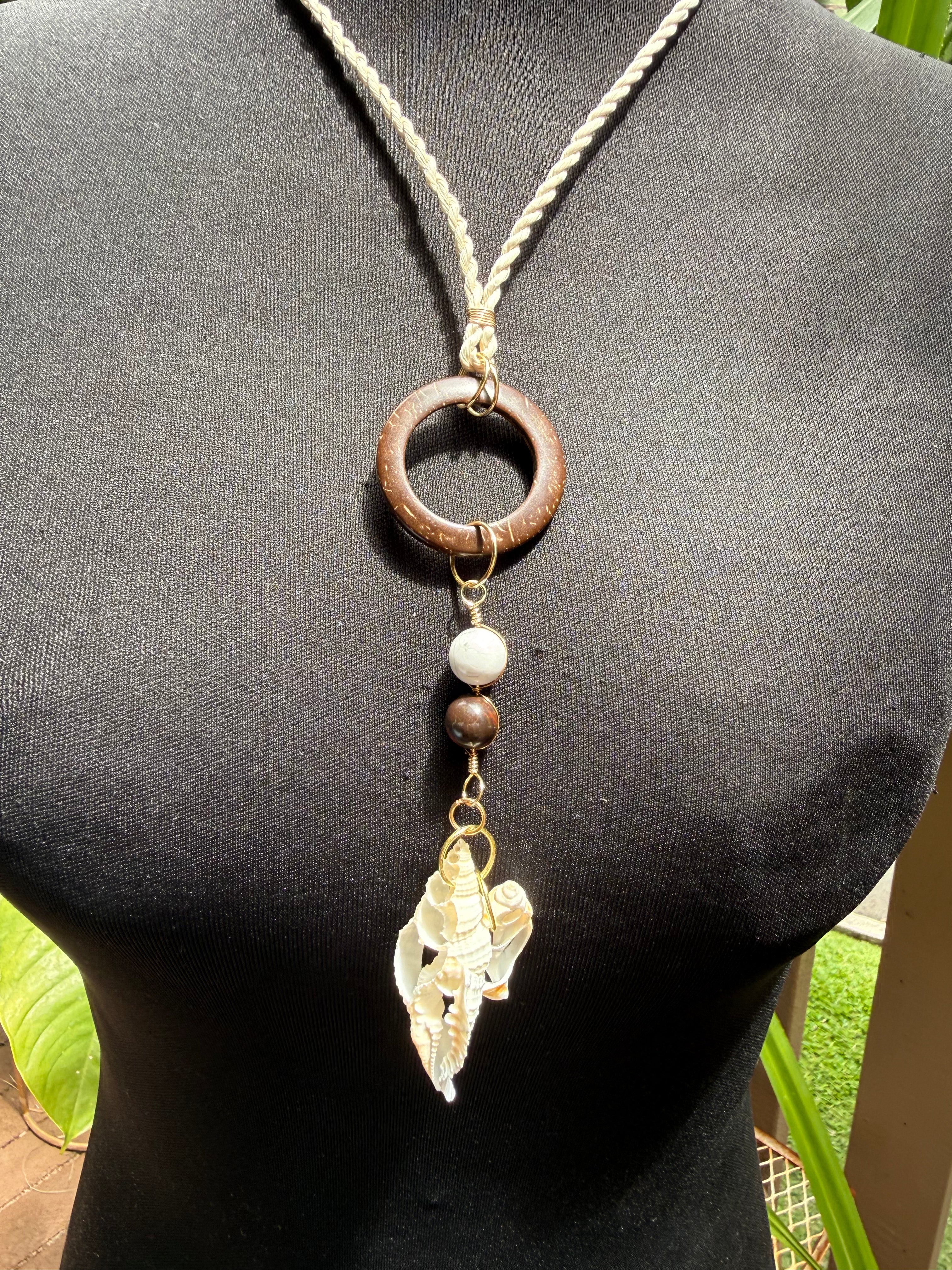 RN 01: Rito necklace