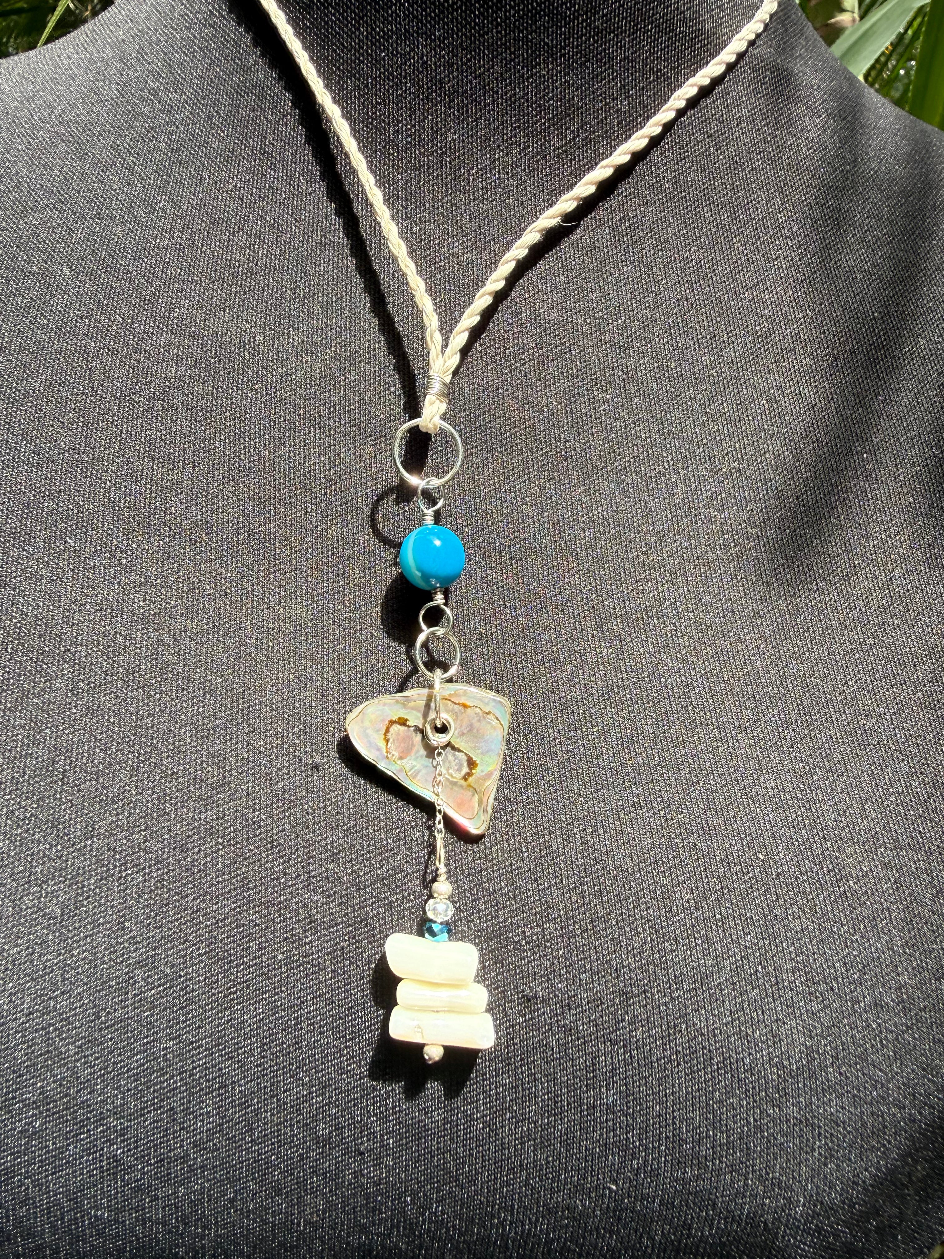 RN 02: Rito necklace