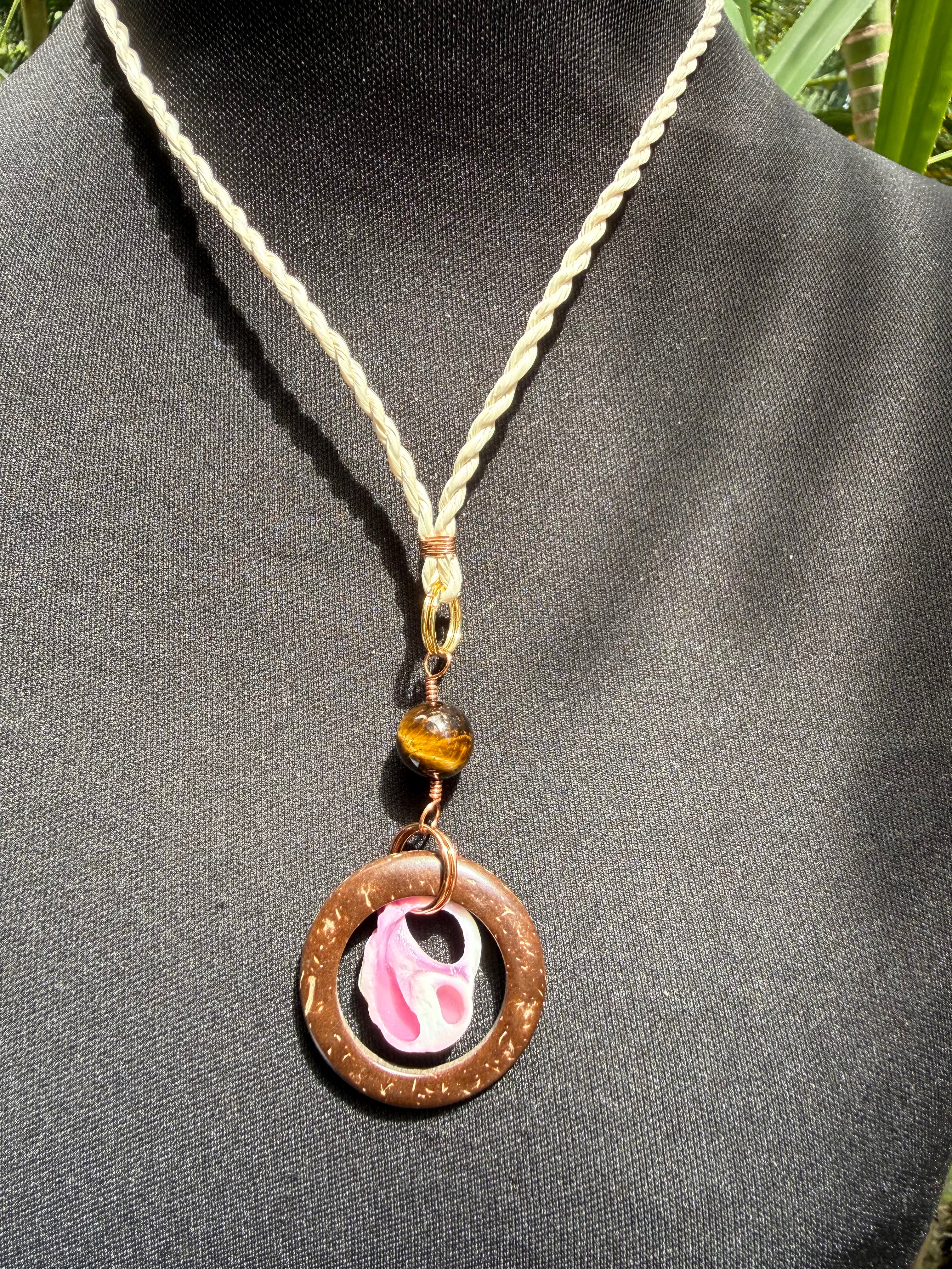 RN 03: Rito necklace