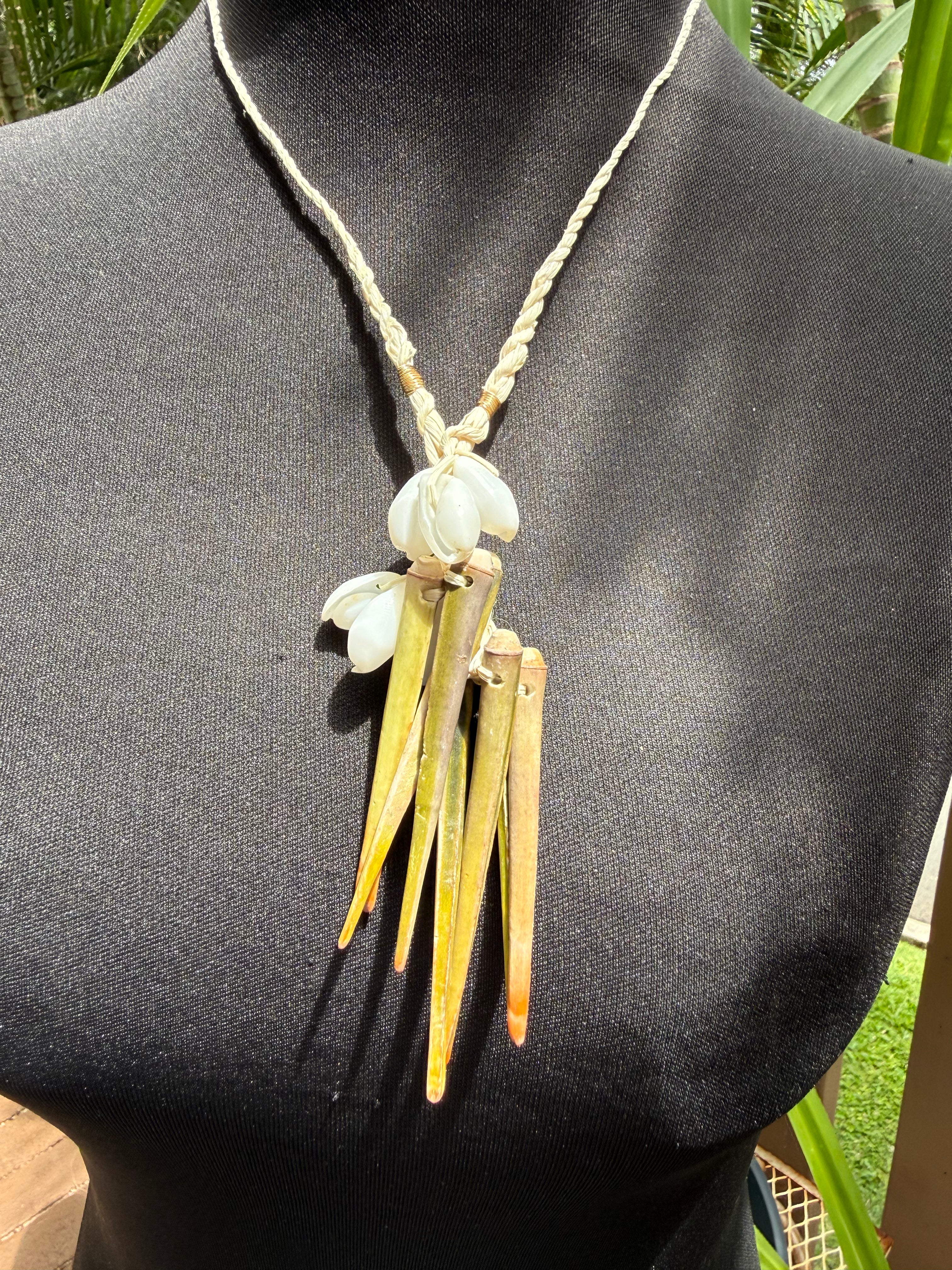 RN 05: Rito necklace