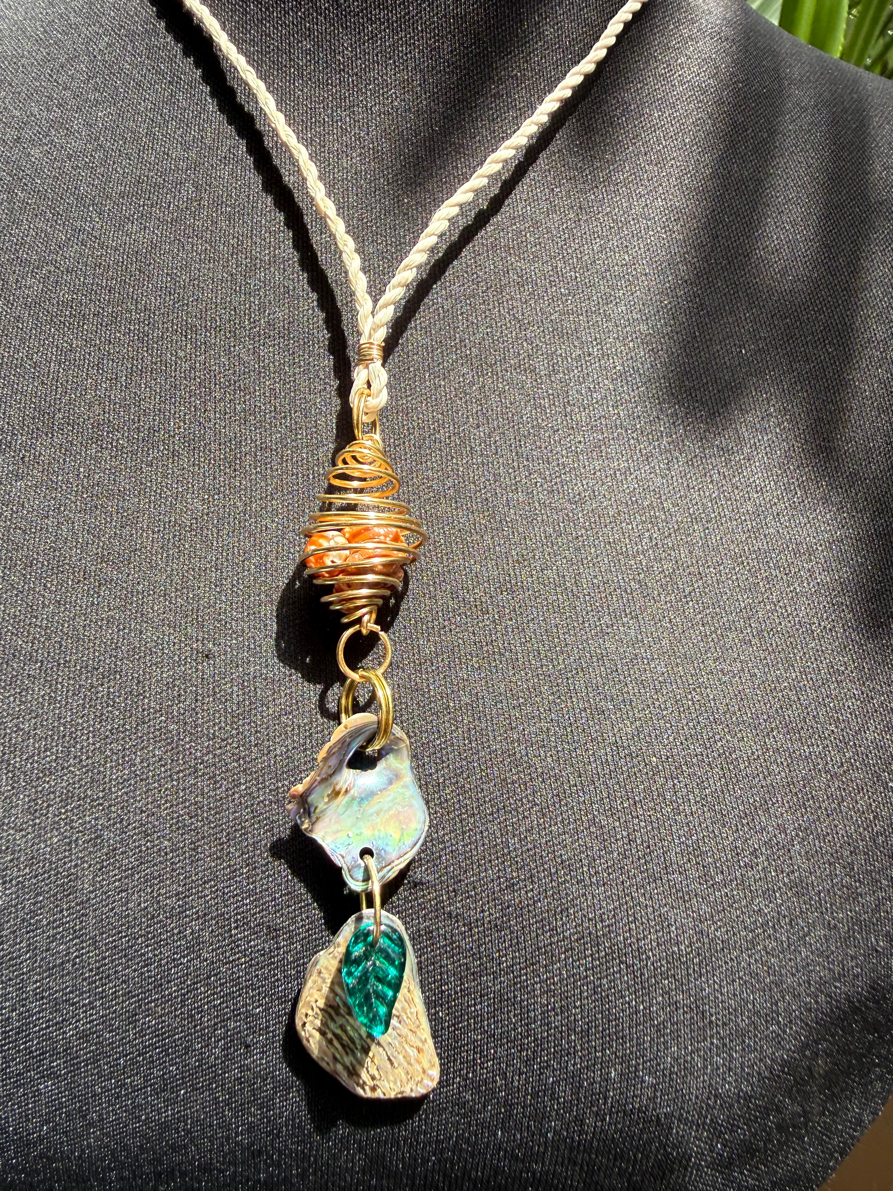 RN 10: Rito necklace