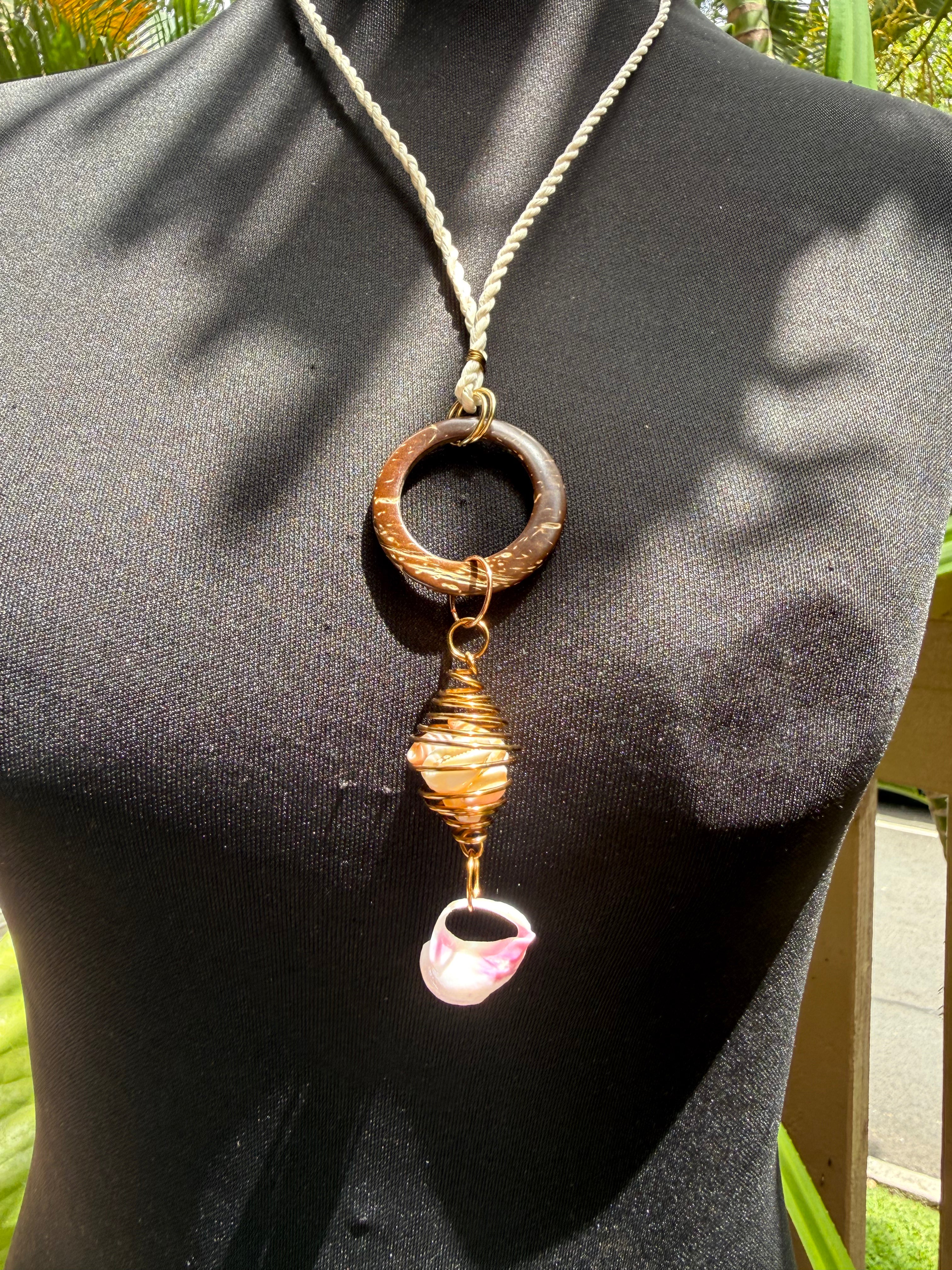 RN 14: Rito necklace